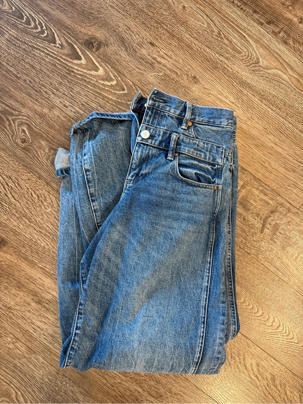 Alice + Olivia Double Waistband Cool Jeans - Picture 3 of 6